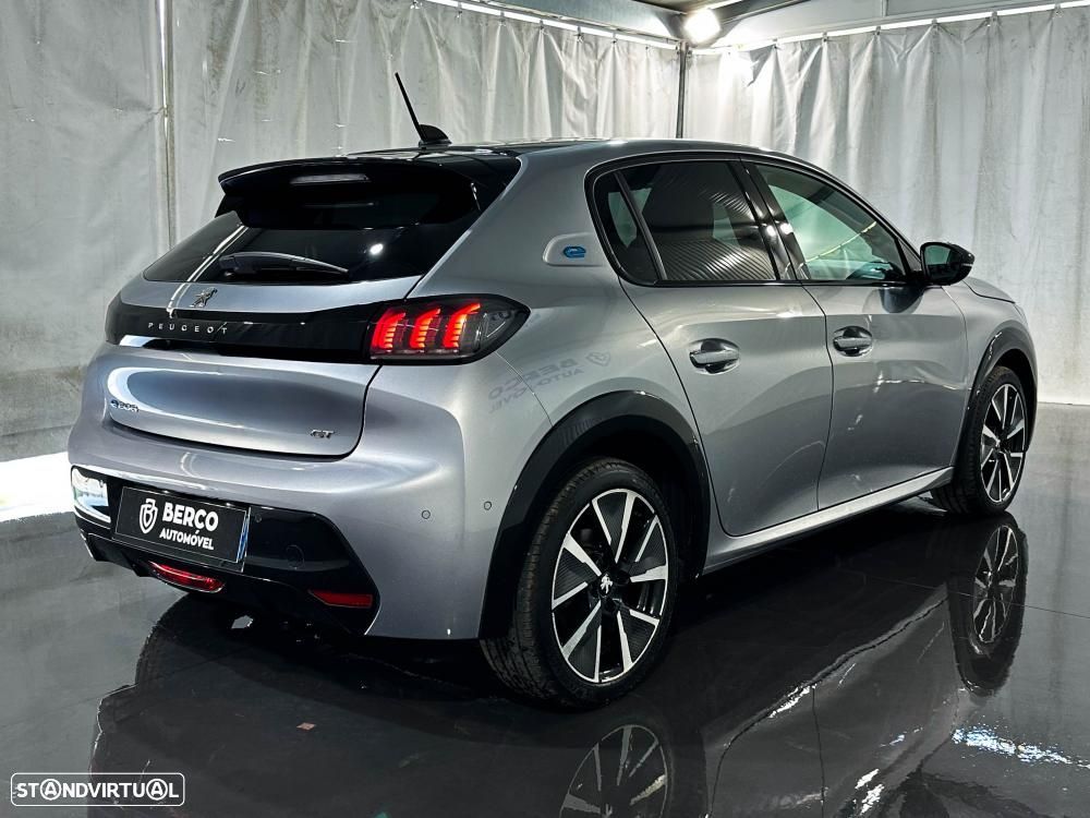 Peugeot e-208 50 kWh GT Pack - 5