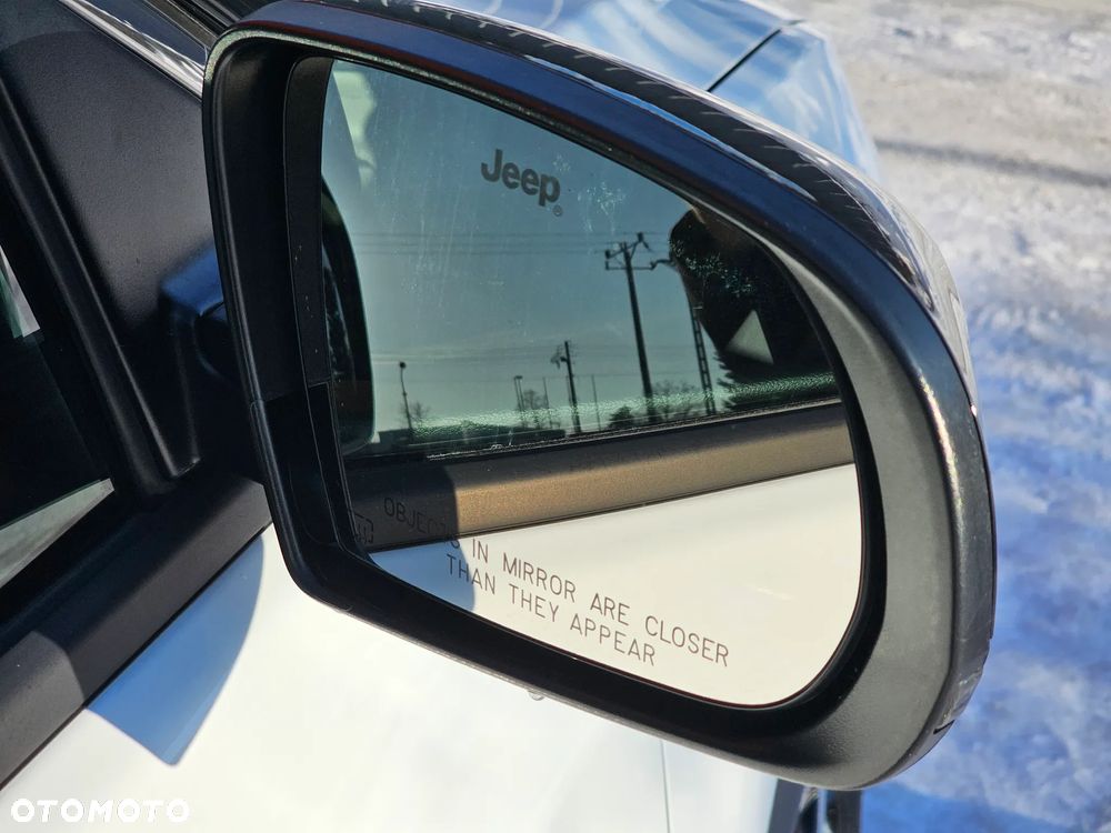 Jeep Compass - 10