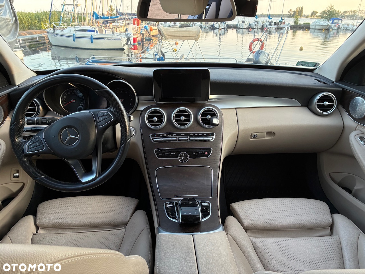 Mercedes-Benz Klasa C 250 7G-TRONIC - 10