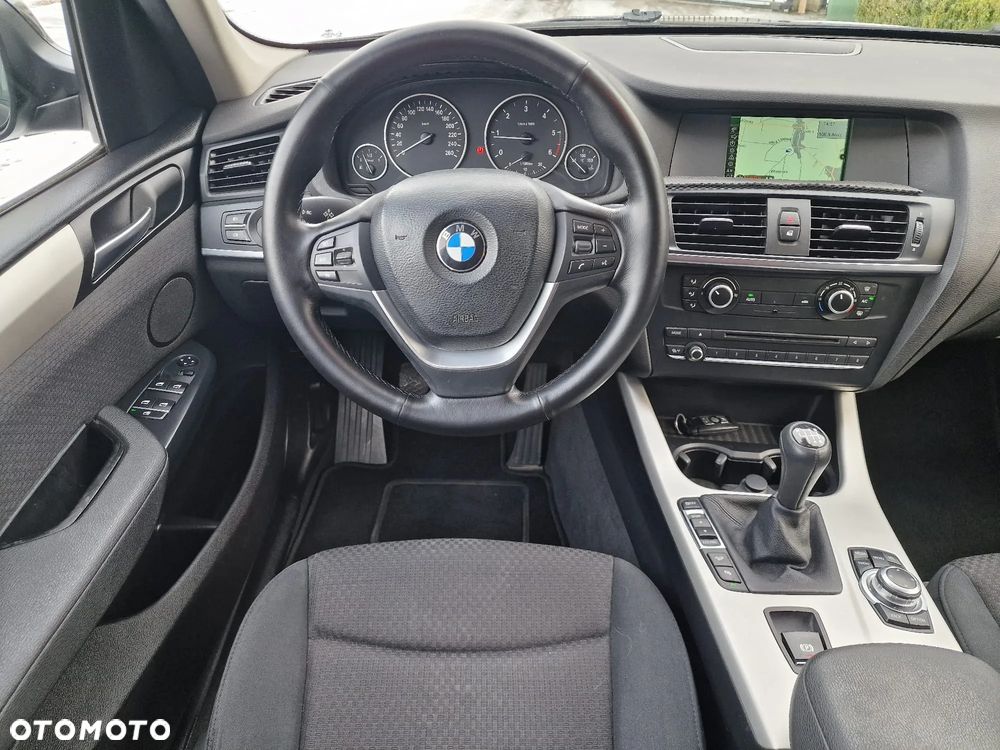 BMW X3 xDrive20d - 23