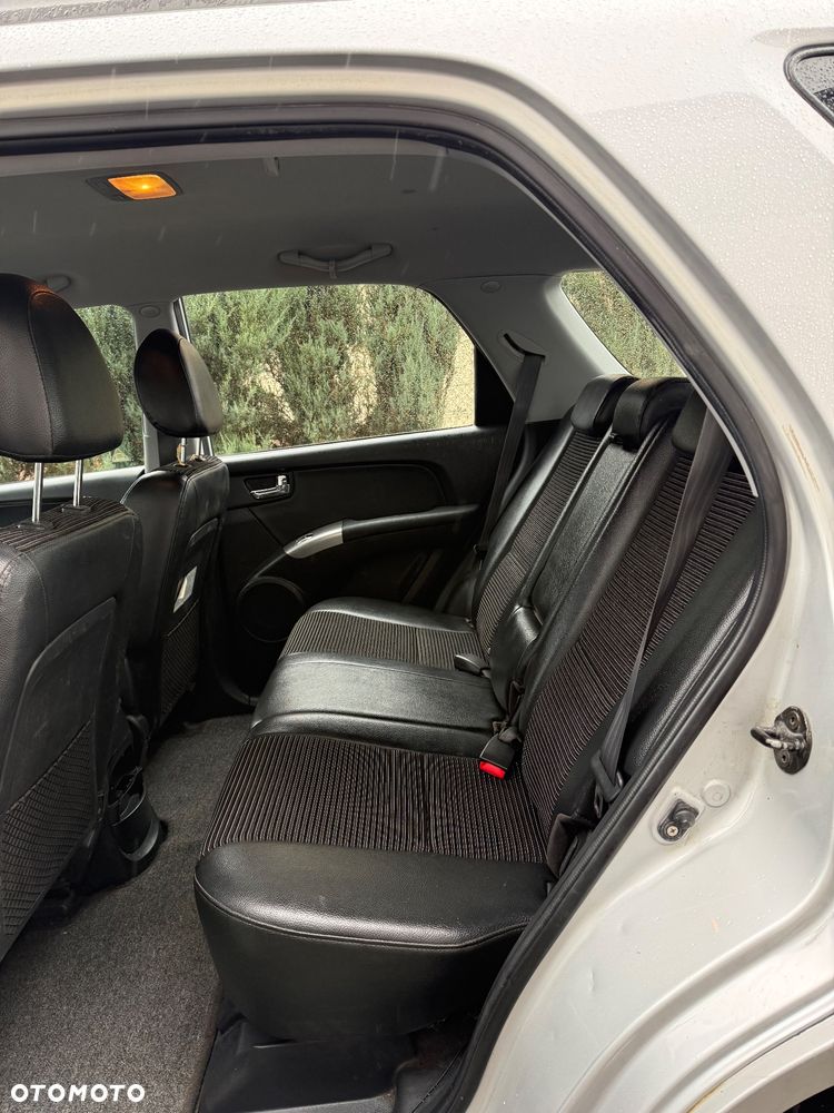 Kia Sportage 2.0 Expedition + - 18