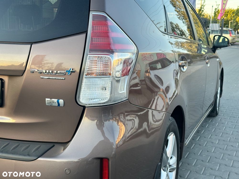 Toyota Prius+ (Hybrid) Executive - 11