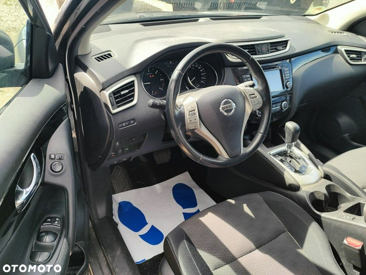 Nissan Qashqai - 12