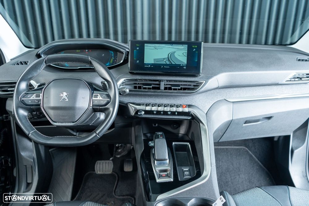 Peugeot 3008 1.6 Hybrid Allure e-EAT8 - 8