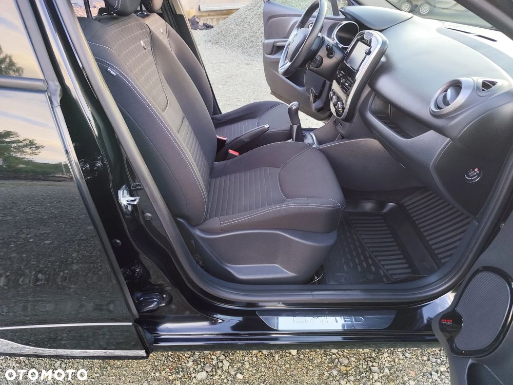 Renault Clio 1.2 16V 75 LIMITED - 27