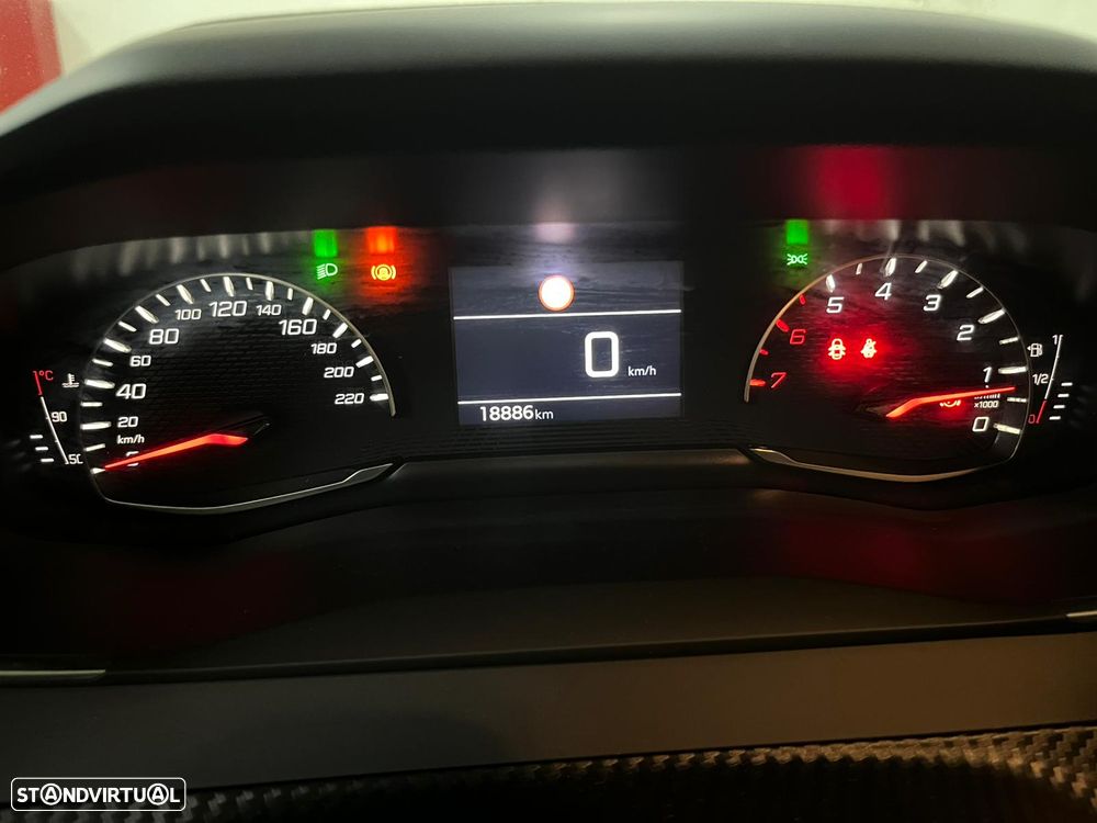 Peugeot 2008 1.2 PureTech Active - 16