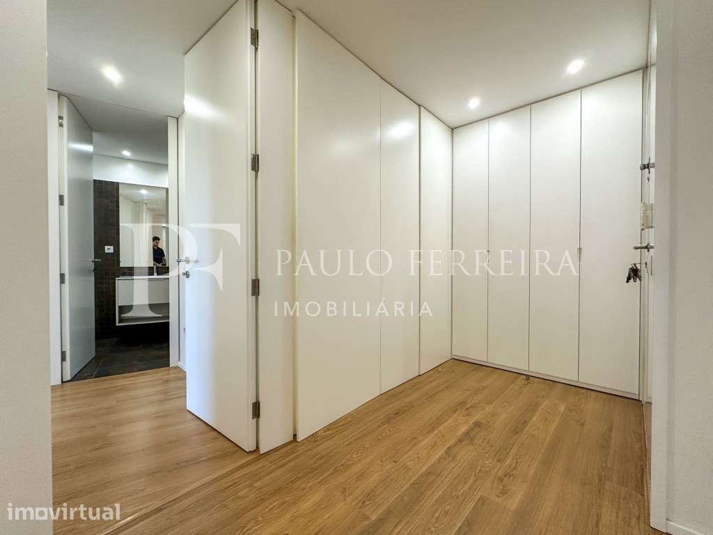 Apartamento T2 no centro de Famalicão - Grande imagem: 2/11