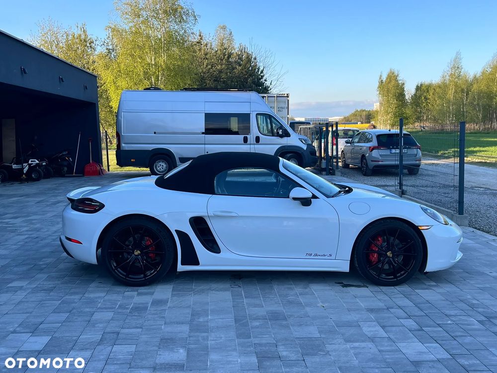 Porsche 718 Boxster S PDK - 10