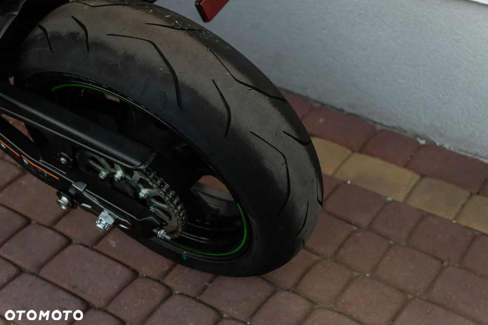 Kawasaki Z - 8
