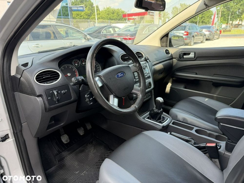 Ford Focus - 13
