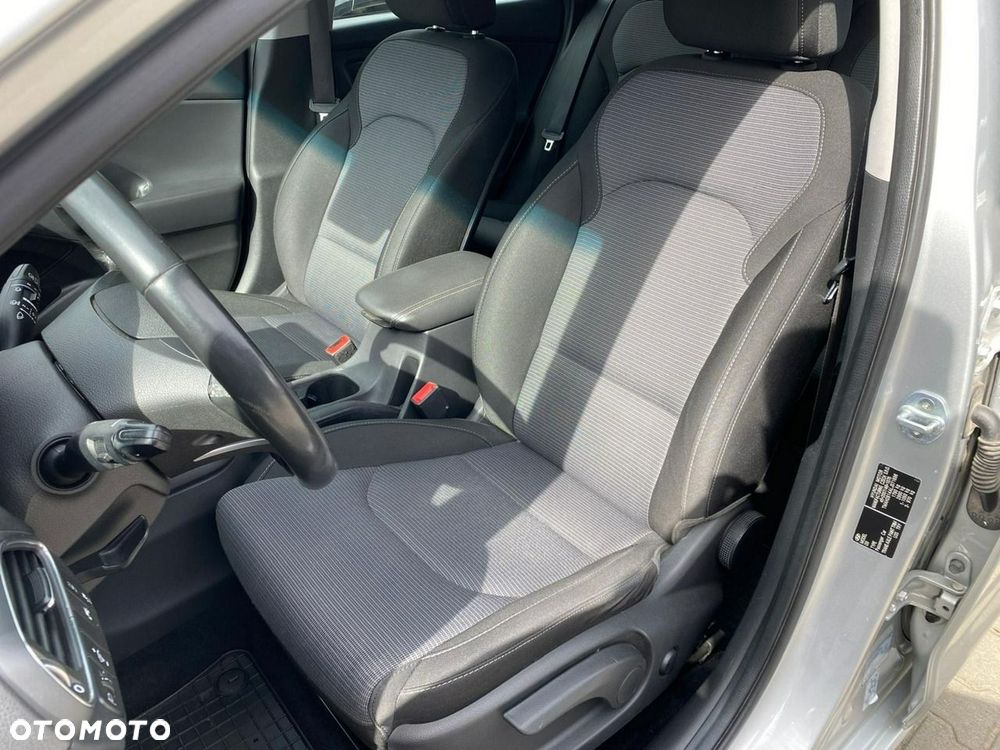 Hyundai i30 1.4 Classic + - 30