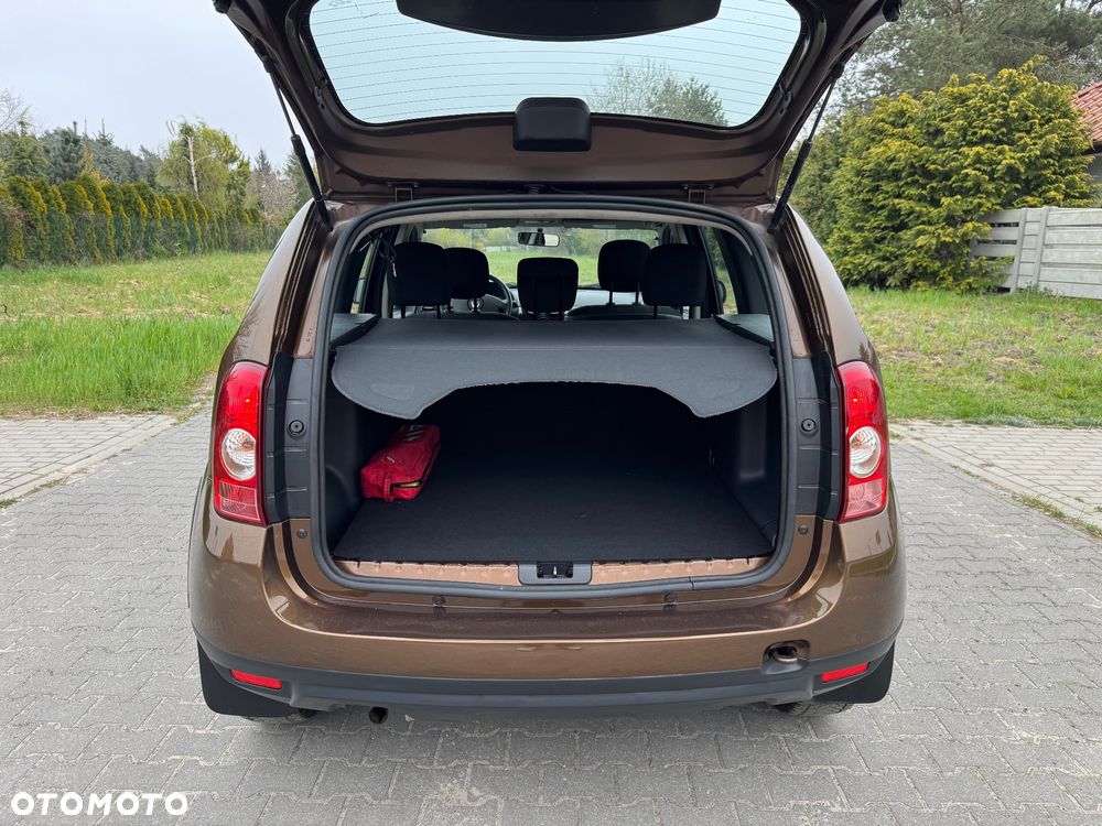 Dacia Duster 1.6 Laureate 4x4 - 16