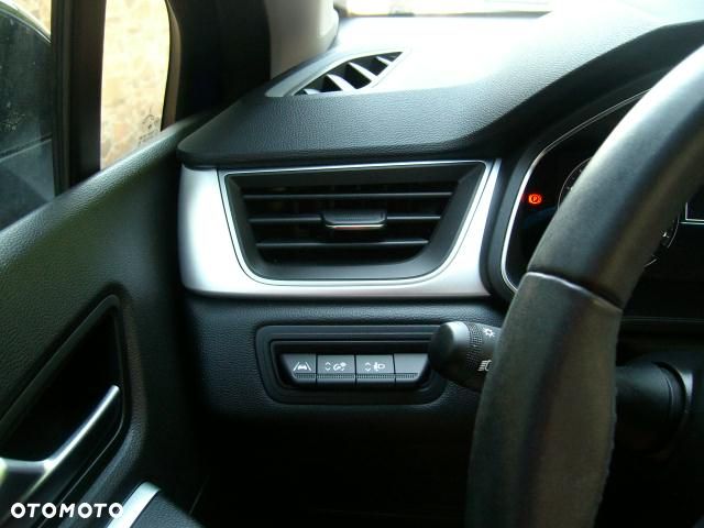 Renault Captur TCe 100 INTENS - 15