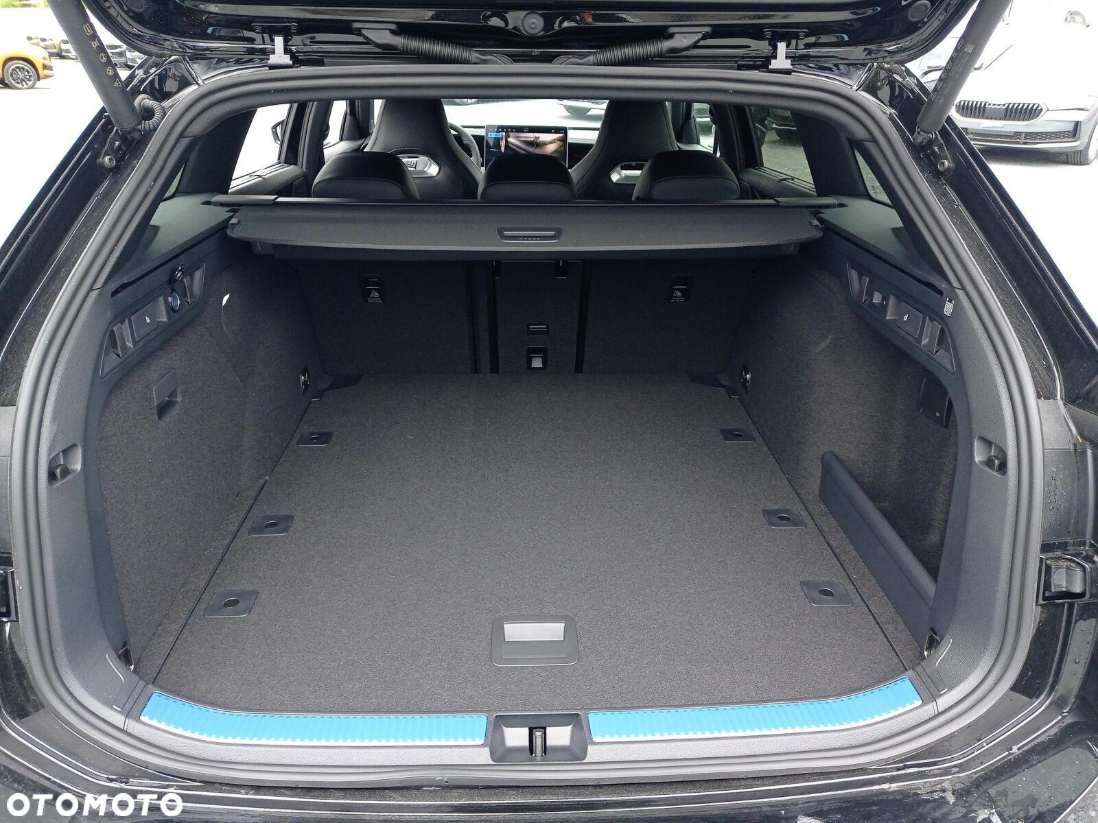 Volkswagen Passat - 17