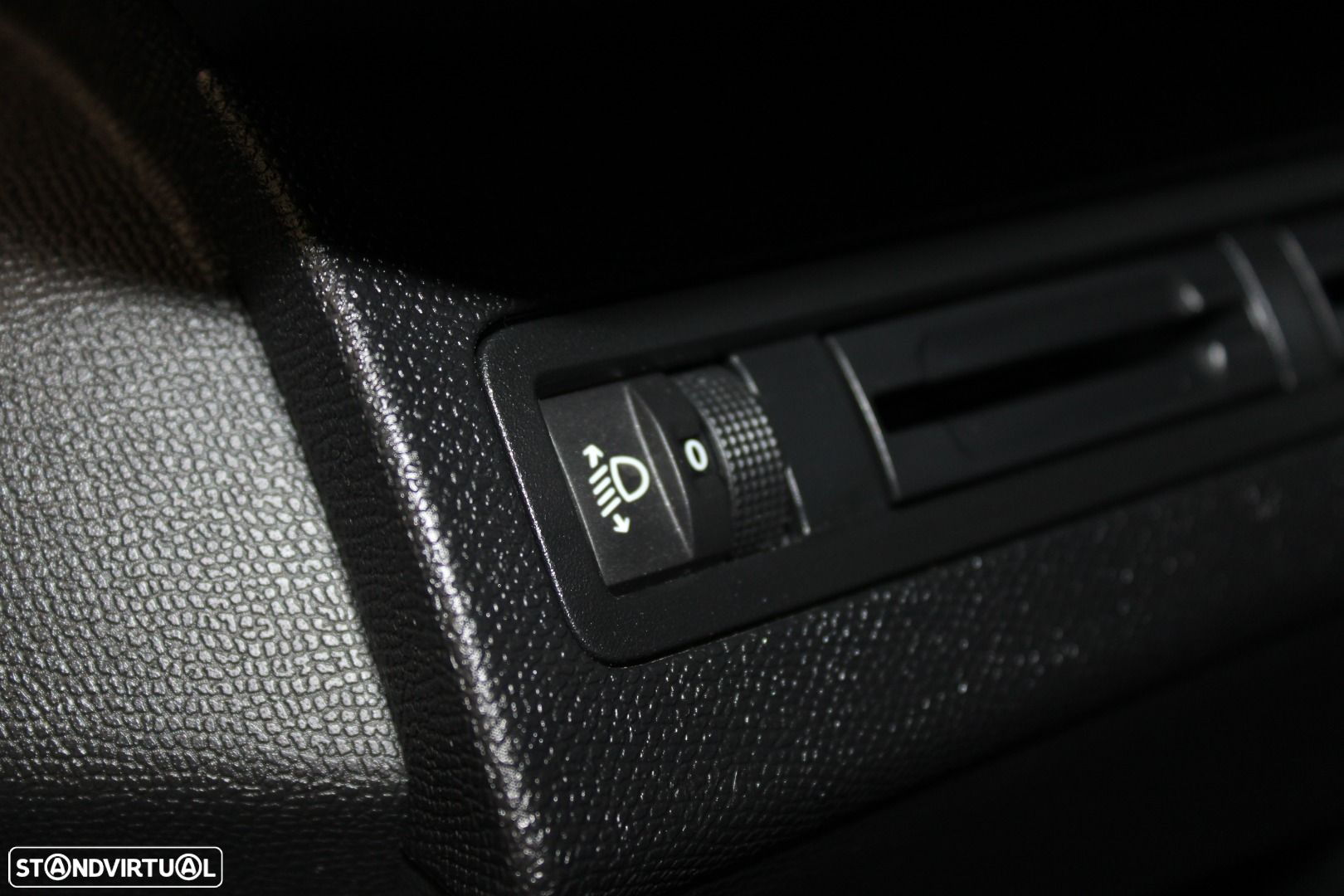 Peugeot 3008 1.5 BlueHDi Active - 11