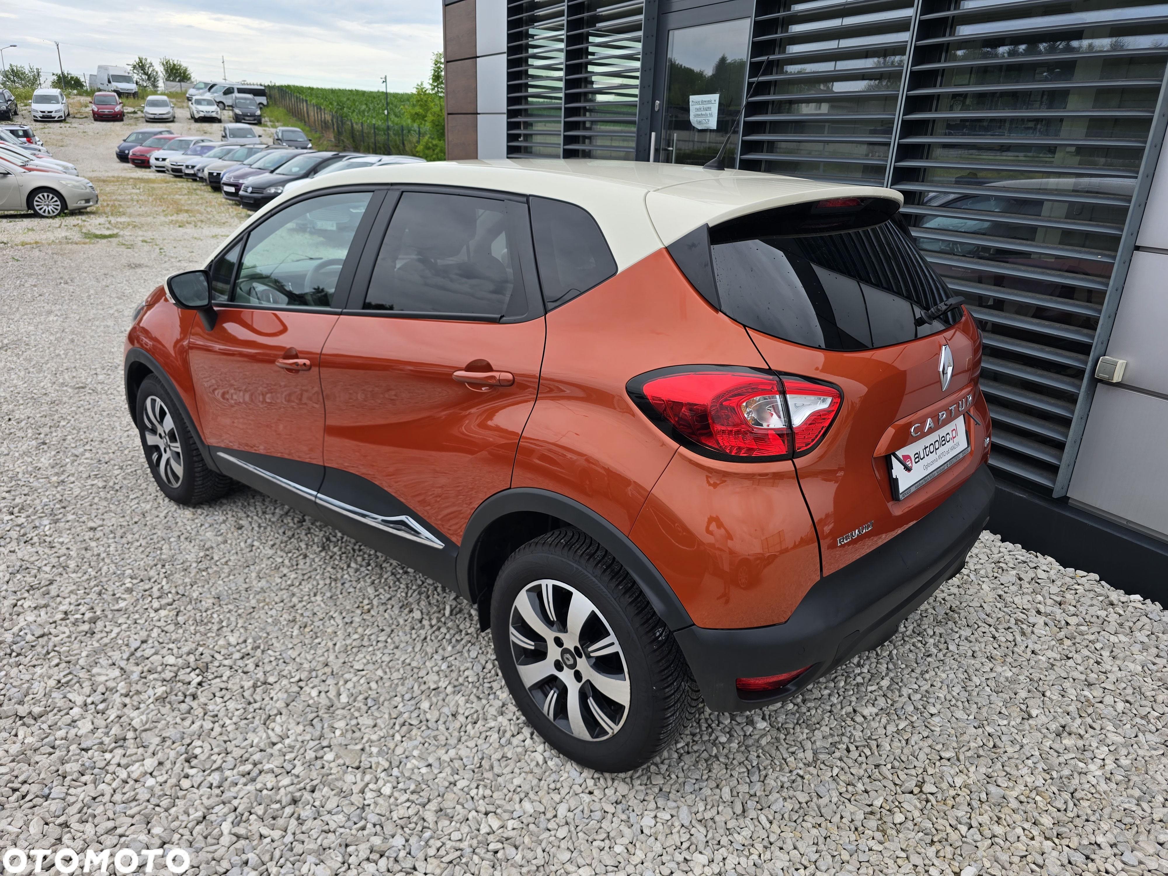 Renault Captur ENERGY TCe 120 EDC Luxe - 14