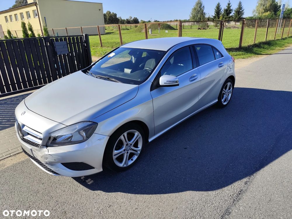 Mercedes-Benz Klasa A 180 (BlueEFFICIENCY) Style - 21