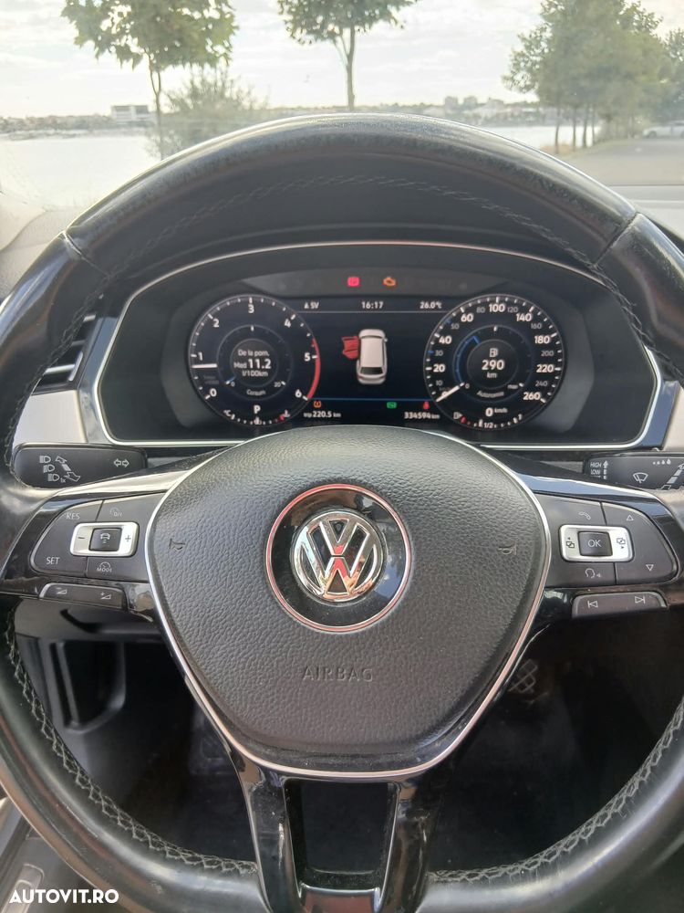 Volkswagen Passat 2.0 TDI DSG Comfortline - 13