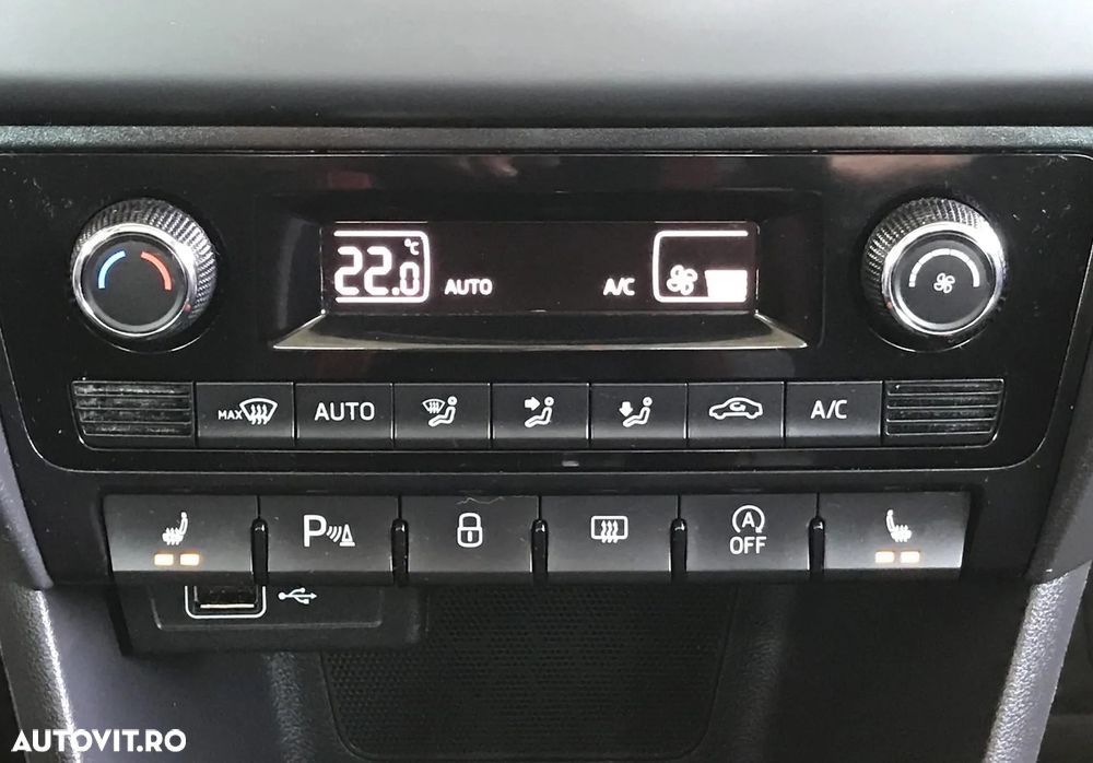 Skoda RAPID 1.0 TSI Monte Carlo - 28