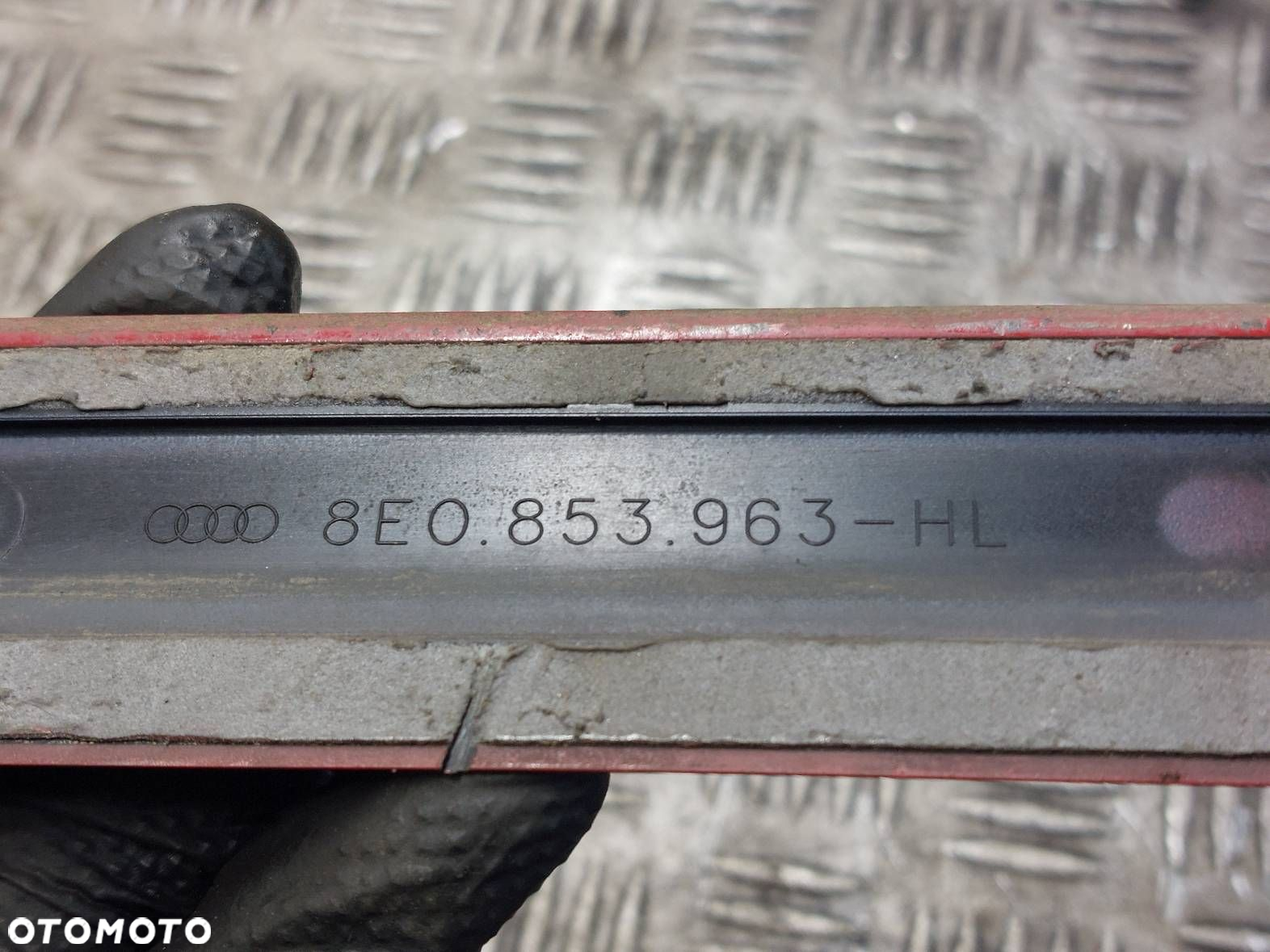 LISTWY DRZWI ŚRODKOWE AUDI A4 B6 2.0 20V ALT LY3J 8E0853963 8E0853964 - 9