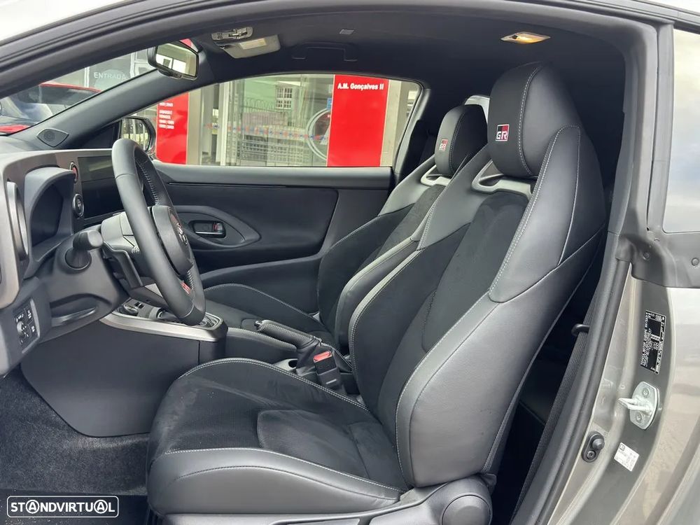 Toyota GR Yaris - 15
