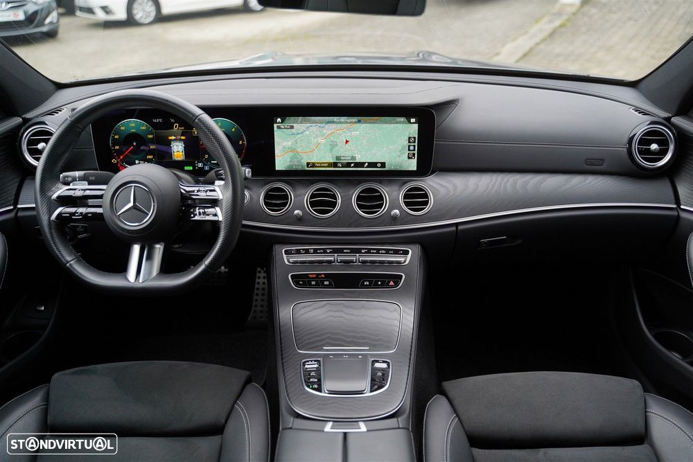 Mercedes-Benz E 220 d AMG Line - 16
