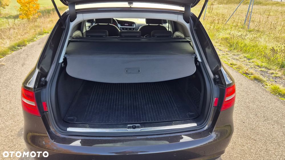 Audi A4 Avant 2.0 TDI DPF Attraction - 22