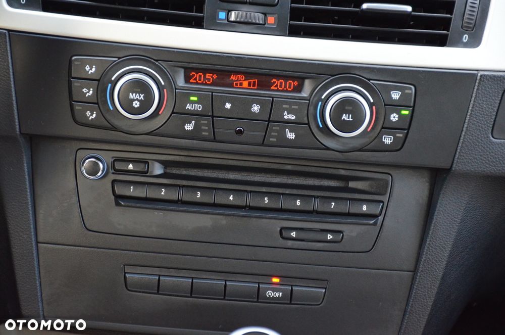 BMW Seria 3 - 36