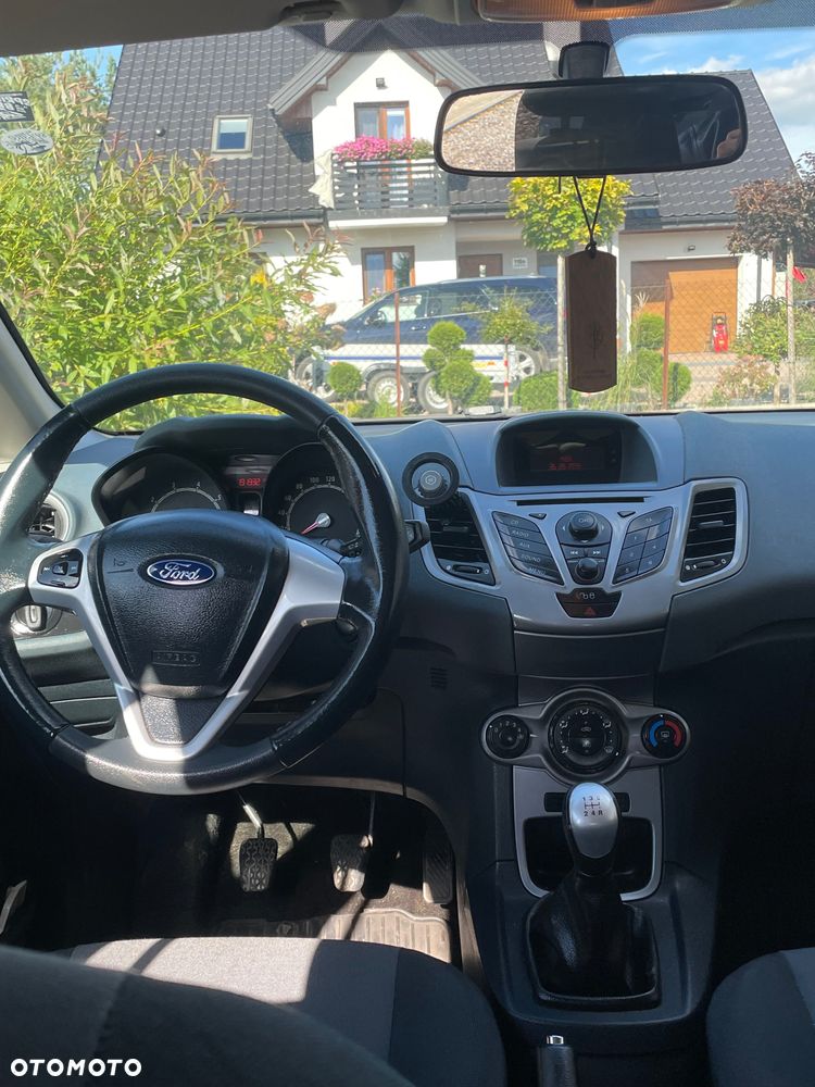 Ford Fiesta - 6