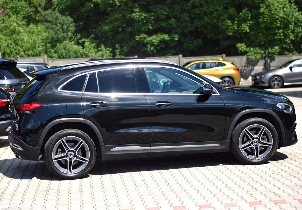 Mercedes-Benz GLA 250 e 8G-DCT AMG Line - 37