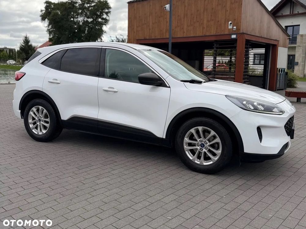 Ford Kuga - 17