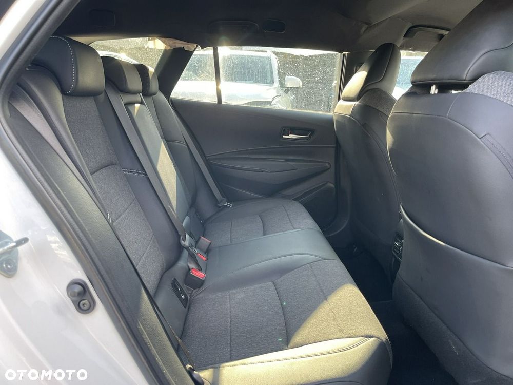 Toyota Corolla 1.8 Hybrid Comfort - 10