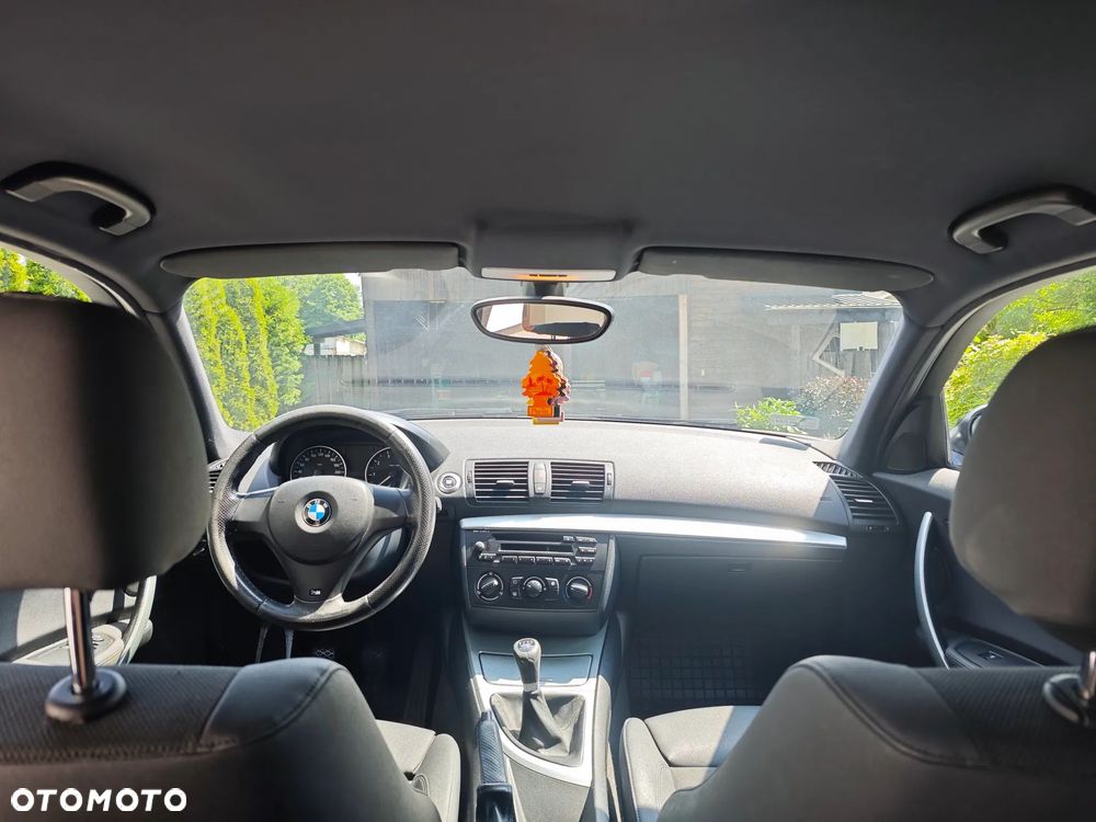 BMW Seria 1 116i - 19