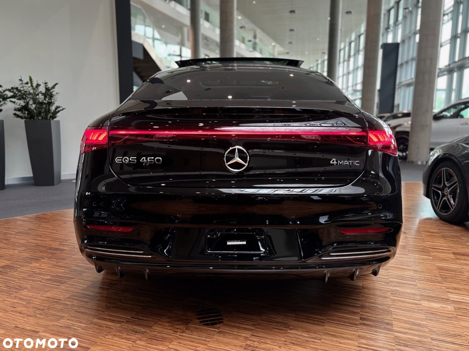 Mercedes-Benz EQS - 11