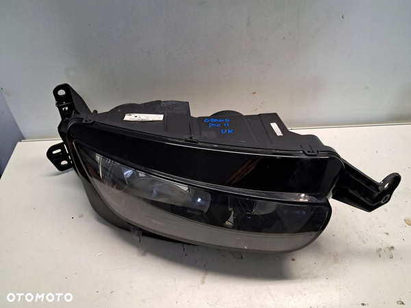 Citroen C4 Grand PICASSO II PRAWA Lampa przednia - anglik 9802041480