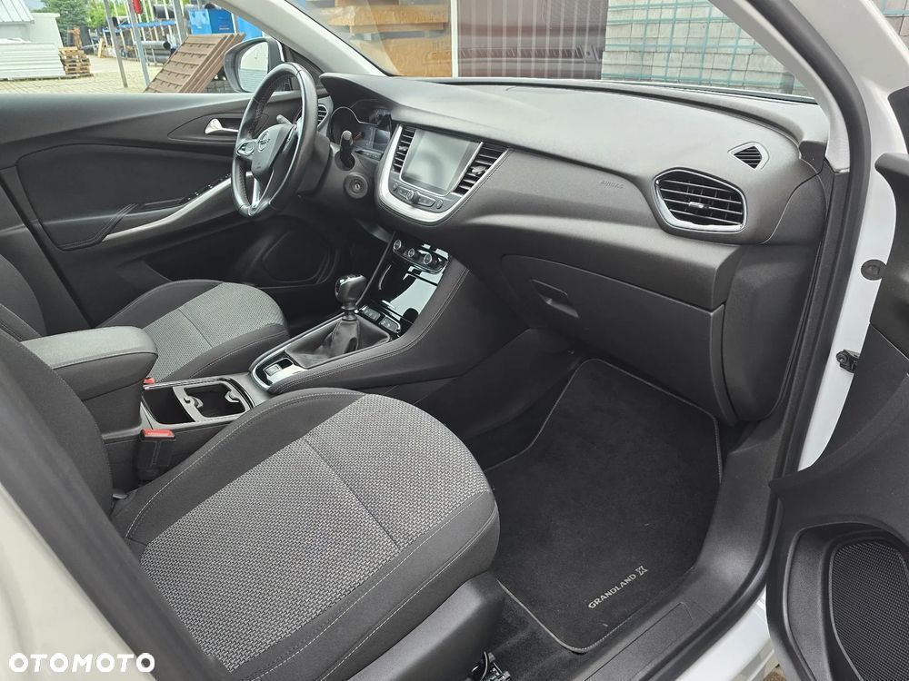 Opel Grandland X 1.2 Start/Stop 2020 - 15
