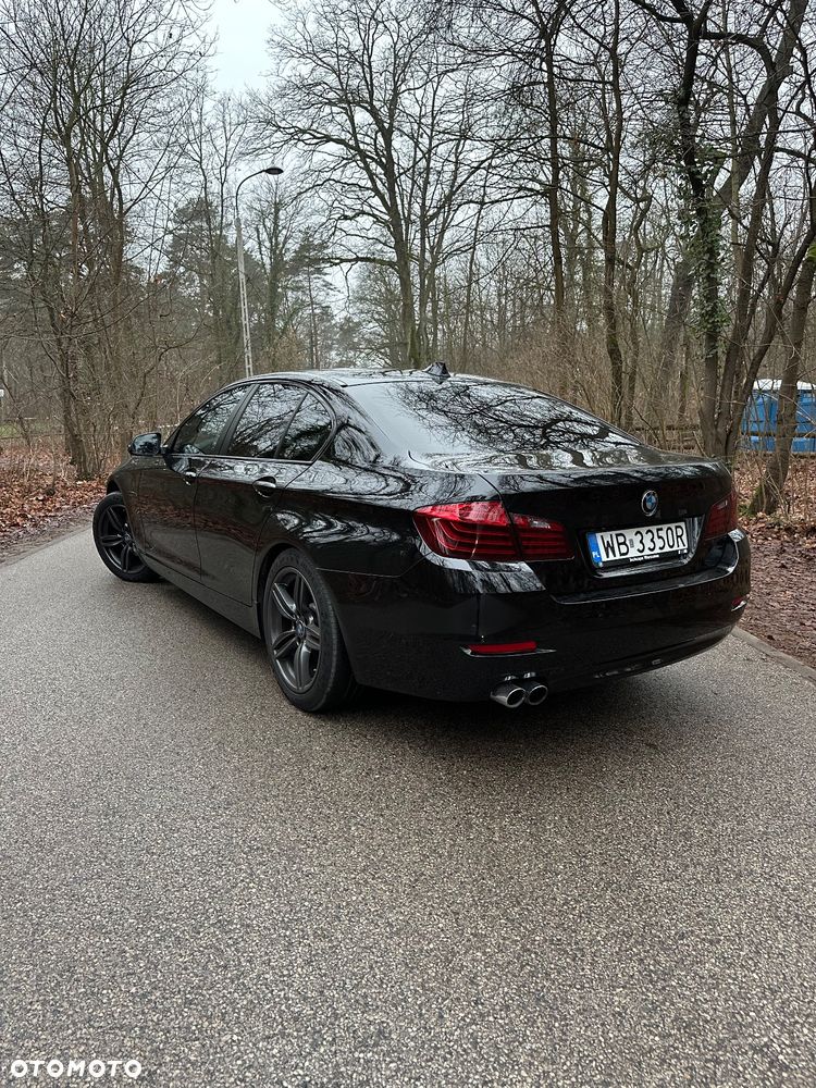 BMW Seria 5 518d - 10