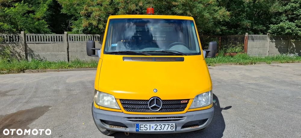 Mercedes-Benz SPRINTER - 11
