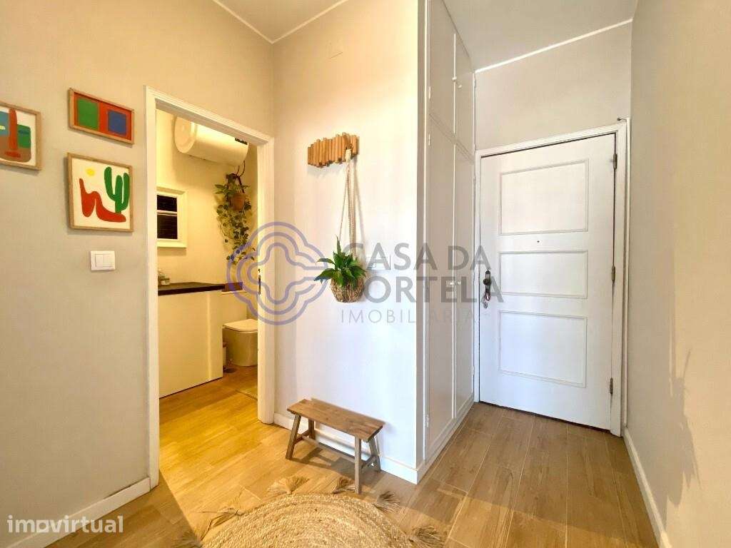 Apartamento T1 Mobilado no Centro do Porto Junto ao Metro. - Grande imagem: 3/15