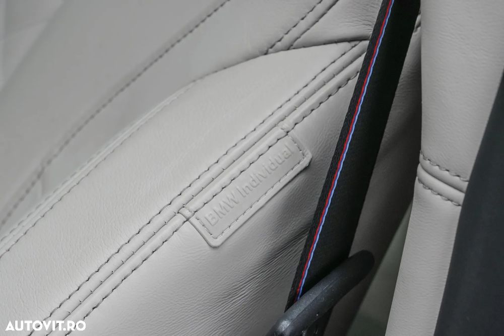 BMW M4 M440i xDrive AT MHEV - 25