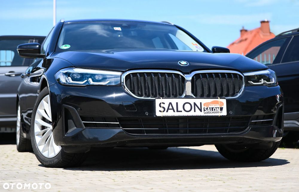BMW Seria 5 530e - 27