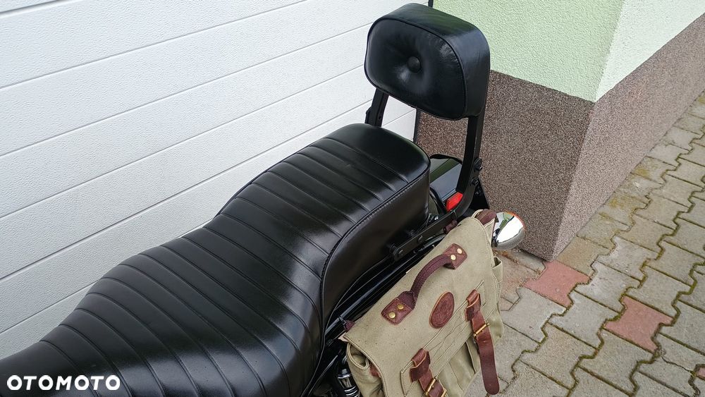 Royal Enfield Bullet - 12