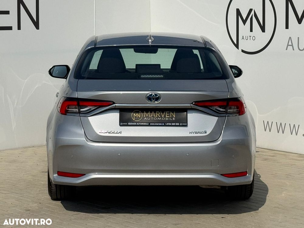 Toyota Corolla 1.8 HSD Dynamic - 5