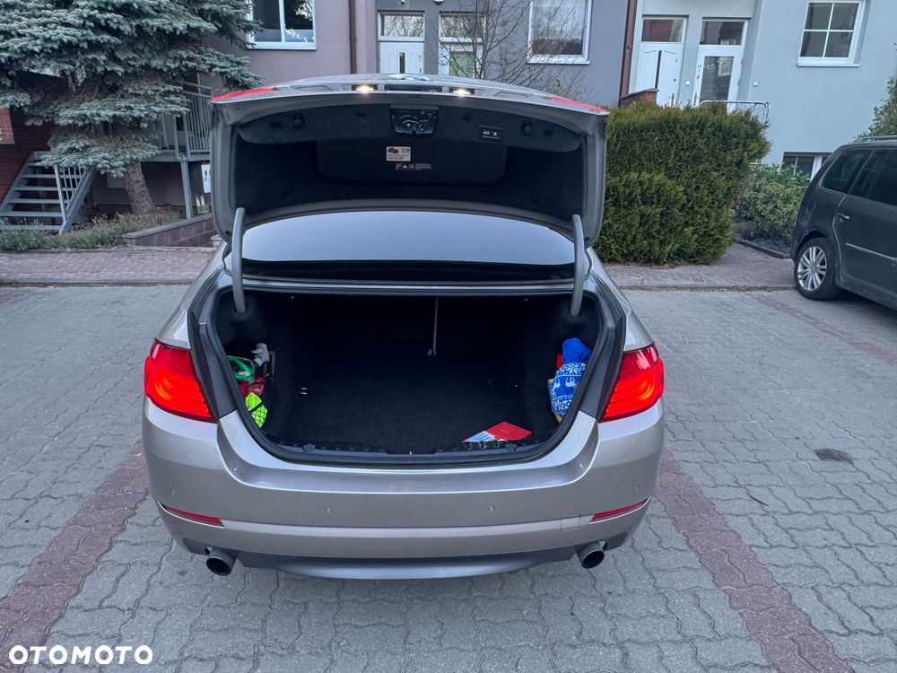 BMW Seria 5 535i xDrive - 5