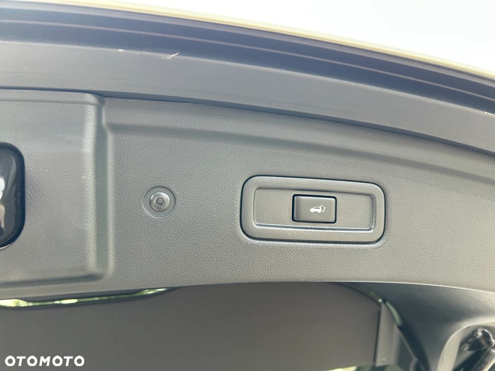 Infiniti QX70 3.7 AWD Design - 26