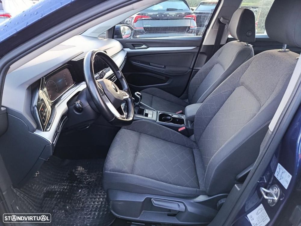 VW Golf 1.0 TSI Life - 4