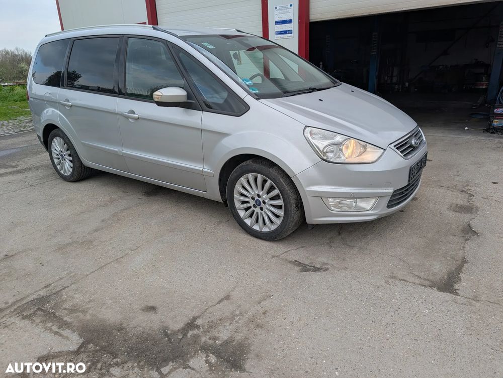 Ford Galaxy 2.0 TDCi DPF Aut. Ghia - 2