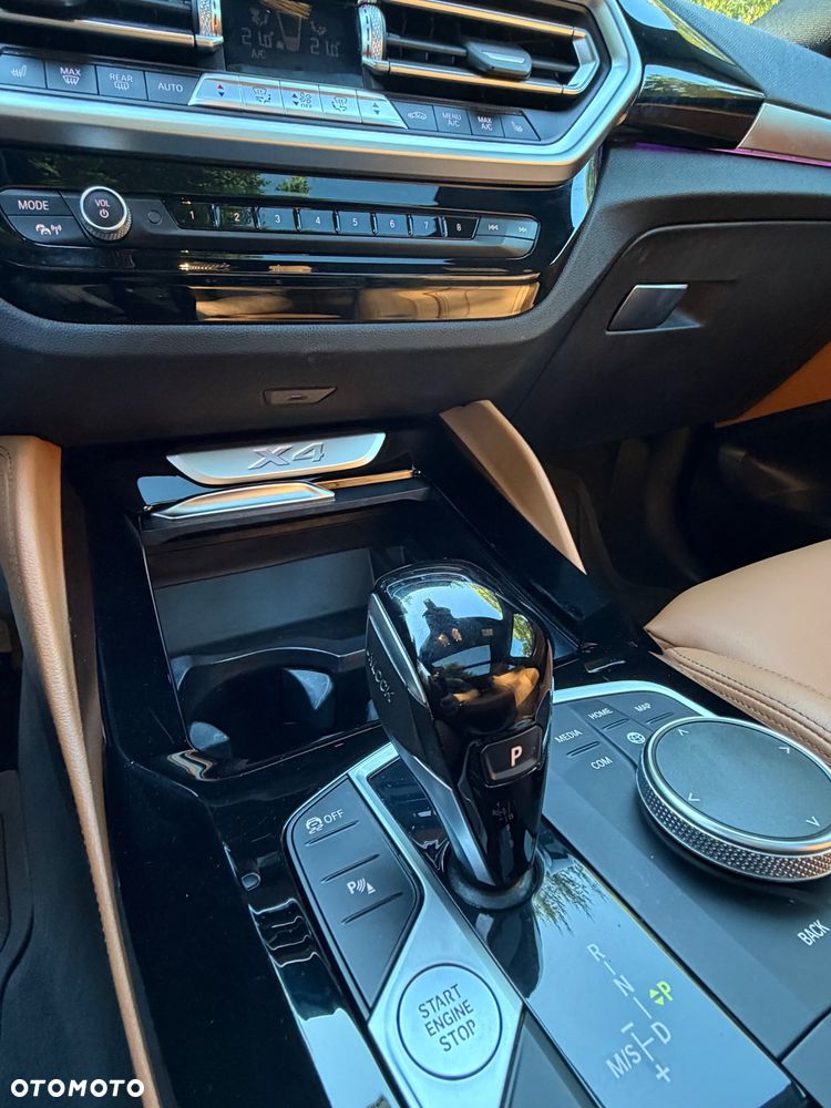 BMW X4 - 21