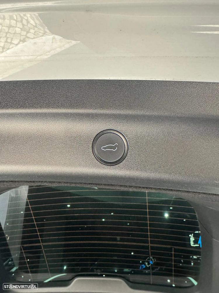 Tesla Model Y Performance Tração Integral - 8