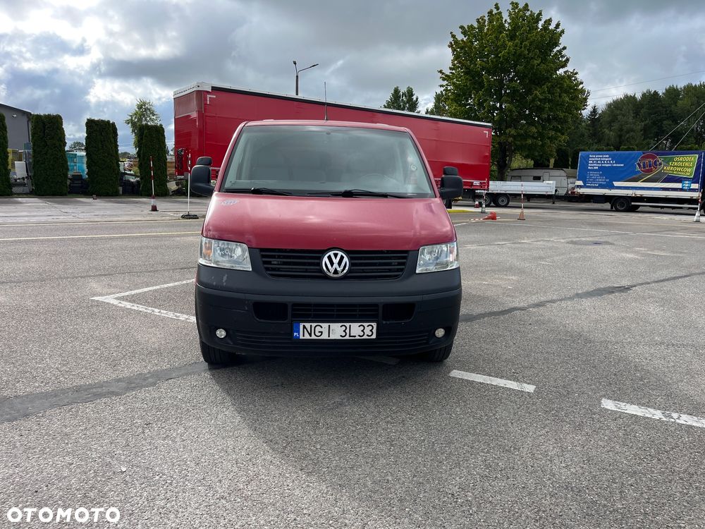 Volkswagen Caravelle - 8